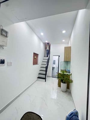 Nhà mới - Ngay Học Viện Cán Bộ Đường Chu Văn An-p12-Bình Thạnh.(Phườn