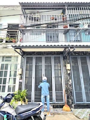 NHÀ SỔ HỒNG ĐSH HẺM 5M