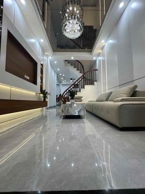 Phố Bằng Liệt – Ngõ thông – Kinh doanh - Ôtô đỗ cửa - 42m2 - Ở ngay