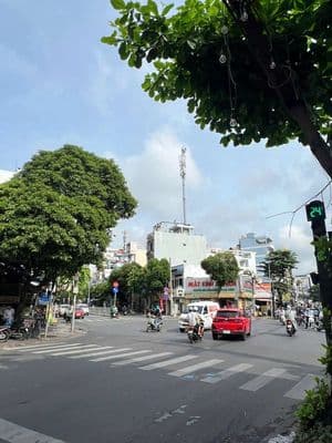 cho thuê nhà mặt tiền đường Nguyễn Văn lượng đúc lầu 3.5x12 giá 14tr