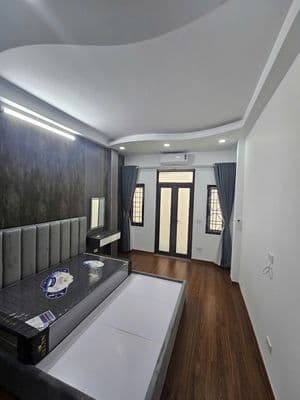 Cho thuê nhà riêng thanh nhàn - chùa quỳnh - hai bà trưng - 11.5 triệu