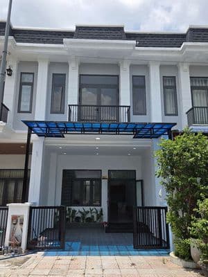 NHÀ BÁN KHU DÂN CƯ…LONG THƯƠNG