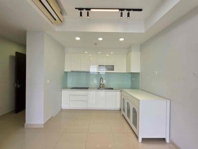 căn hộ nội thất cơ bản 2 phòng ngủ view đông nhà đẹp