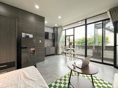 Căn Hộ Ban Công Mới Xây Full Nội Thất Ngay KDC Cityland