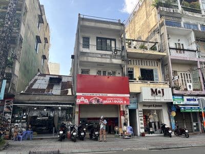 Nhà mặt tiền đường Trần Quang Khải, Quận 1: 4.8m x 27m, trệt, 2 lầu…