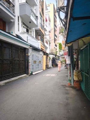 ĐẦU THÁNG 8/2026 NHẬN NHÀ HẺM 40 TRẦN QUANG DIỆU, P.14, Q.3