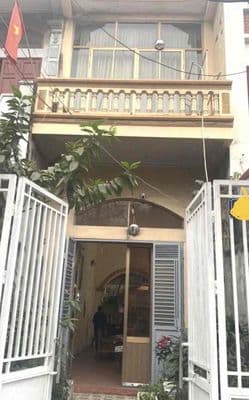 Nhà 80m2 hai tầng mặt tiền Ngô Quyền, phường Máy Chai chỉ 5,55 tỷ