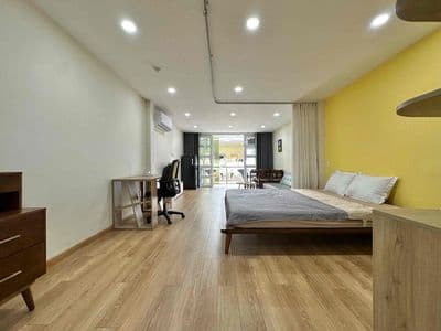 Căn hộ tách bếp - ban công thoáng 60m2 ngay luỹ bán bích "