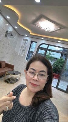 Nhà đẹp đường số 9- bình tân- cạnh aeon tân phú- hẻm xe hơi - 44m2