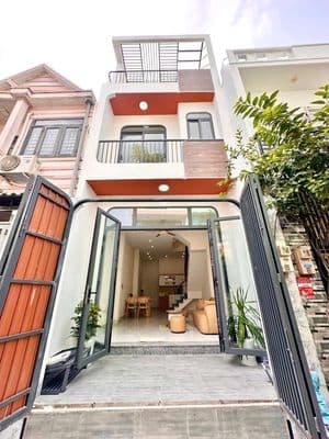 NHÀ 3 TẦNG ĐẸP LUNG LINH FULL NỘI THẤT, 48M2, 3PN, HXH, GIÁP GÒ VẤP