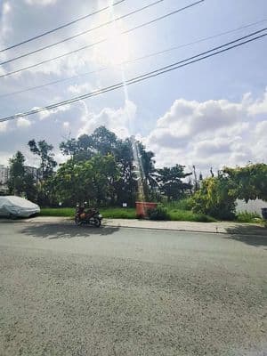 Đất Lớn Mặt Tiền Lê Tấn Bê, Tách đc 7 lô. 680m2 có 560m2 Thổ Cư