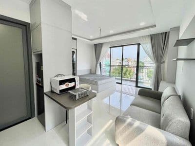 Sắp trống studio 45m2 full nội thất ban công lớn gần mai chí thọ