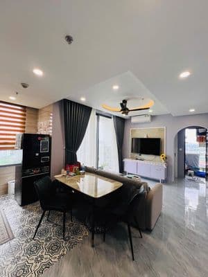 Cho thuê 2PN 2WC 73m Full NT Emerald Golf View chỉ 10 Triệu, VSIP 1