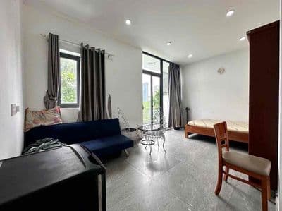 Studio ban công view landmark phòng rộng thoáng gần cầu sg