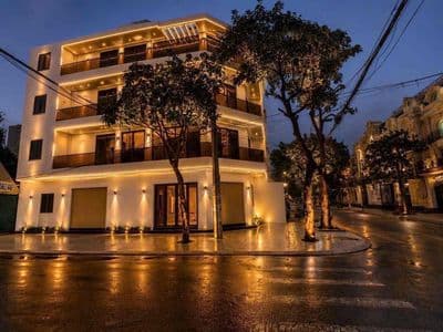 Bán Nhà Góc 2 MT Khu Ao Sen, Thang Máy, Gần Aeon Bình Tân