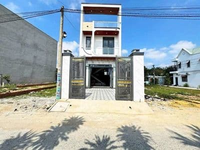 BÁN NHÀ MỚI TRUNG TÂM ĐỨC HOÀ - TÂY NINH (LONG AN CŨ)