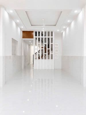 CHÍNH CHỦ BÁN NHÀ SỔ RIÊNG - GẦN BV Q.12 - GIÁ 2,3 TỶ – ĐƯỜNG XE HƠI