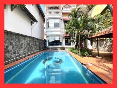 SIÊU BIỆT THỰ VIEW CÔNG VIÊN, hồ bơi, sân vườn, bảo vệ 24/7 chỉ 4000$