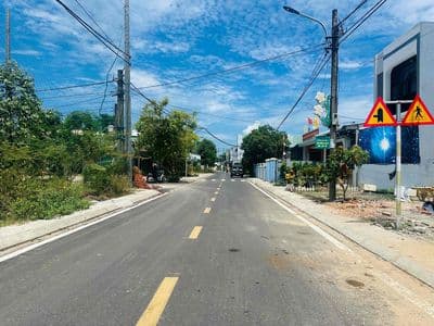 bán 2 lô liền kề 240m2 ngang 10M đường 7M5 2 sổ riêng hoà tiến