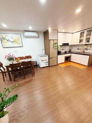 Tập thể phố Lương Đình Của, lô góc 4 ngủ 2WC SD:140m2 4,98 tỷ(