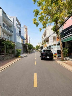 PHƯỚC LONG - NHÀ 3 TẦNG – GÓC 2 MẶT TIỀN – NGANG 7.5M – DT HƠN 135m²