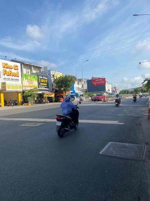 NHÀ MẶT TIỀN KD-NGANG 5,4M- T.Ỷ-KHA VẠN CÂN-THỦ ĐỨC