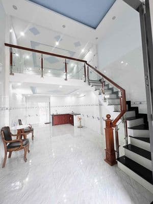 Nhà mặt tiền đường liên ấp 234 4*11m đổ lửng kinh doanh buôn bán vla