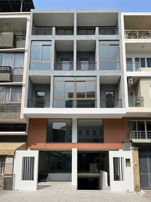 Tòa nhà mới xây nguyễn ngọc phương – khu vực giáp quận 1