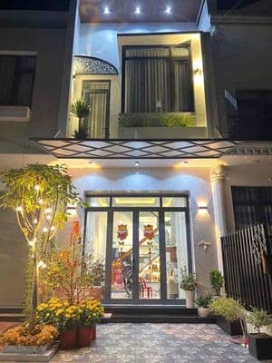 bán gấp nhà đất khu dân cư cao cấp