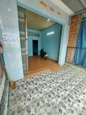 Bán nhà chính chủ. Giấy tờ đất, điện, nước đầy đủ