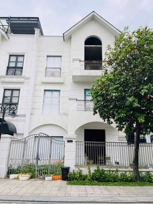 Giá mềm 15,5 tỷ căn Liền Kề, đang ở, cạnh Hồ Ngọc trai