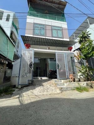 Bán Căn nhà góc Hẻm Ô Tô Bên Cạnh Siêu Thị GO - Nha Trang
