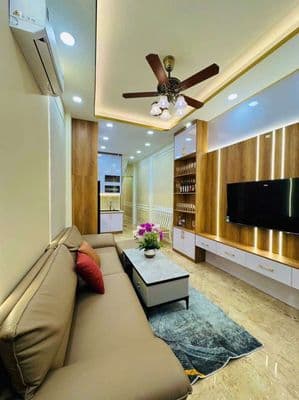 Giảm 400tr, bán nhà hẻm 6m Lạc Long Quân tân bình để trả nợ ngân hàng