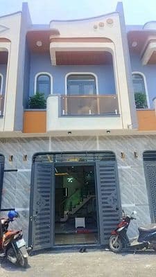 Chủ bán 7 căn nhà mới sổ Hoàn Công