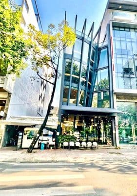 8x25m siêu phẩm mt ốp kính khu phan xích long/q1- 7 tầng, thang máy