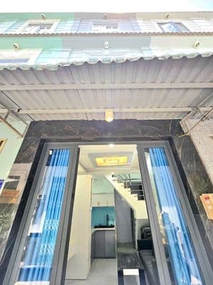 NHÀ ĐẸP VÀO Ở NGAY GẦN Q7