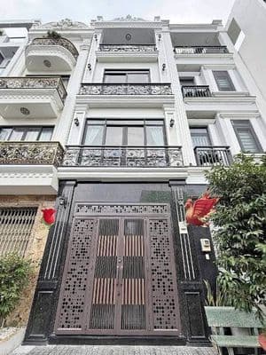 Bán nhà MT đường, 4x15m, 2 lầu, sân thượng, SHR, giá 6,2 tỷ. QBình Tân