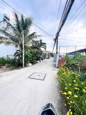 ĐẤT DT: 5 x 17.5m2. Giá: 4.75 tỷ
