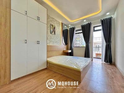 Trống lại căn studio ban công full nội thất nguyễn ảnh thủ tô ký