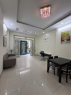 Bán nhà hxh 3 tầng - đường số 8, phường hiệp bình, tp.hcm