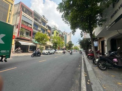 THẬT 100% 17,9 tỷ MẶT TIỀN 68m2 (3,6 x22m) 5 LẦU BTCT NGUYỄN ĐĂNG GIAI