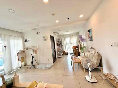 Bán nhanh căn hộ xi grand court quận 10, sổ hồng, 2 phòng, nội thất