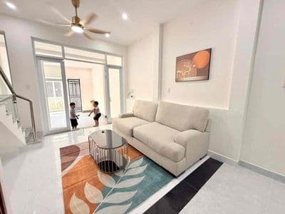 HẠ GIÁ 500 TRIỆU BÁN TRONG 1 TUẦN - NHÀ HIỆP THÀNH TRUNG TÂM