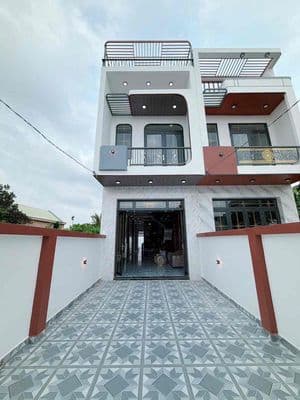 nhà mới xây tân kim QL50 gần bình chánh mặt tiền