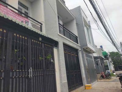 Ấp Tràm Lạc, gần ngã 3 mỹ hạnh, trệt 1 lầu, 1.2tỷ