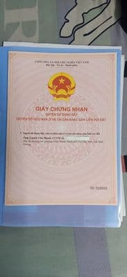 Cần bán đất đẹp , thổ cư 100% , khu dân cư hiện hữu, tiện ích đầy đủ