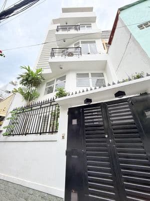Nhà Mới Hòa Hưng Q10. (5.9m x 7.6m). 5 Tầng BTCT. Giá 7.2 Tỷ TL