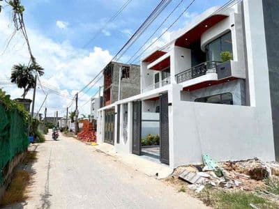 NHÀ PHỐ MỚI 100% – 1 TRỆT 1 LẦU TẠI ĐỨC HÒA ĐÔNG, LONG AN