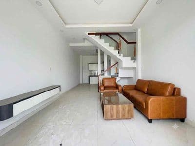 Nhà Hóc Môn 4x7m 2 phòng ngủ gần chợ Xuân Thới Thượng 395tr