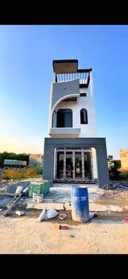 bán nhà mới xây giá rẻeee 5x 22 Long Cang
